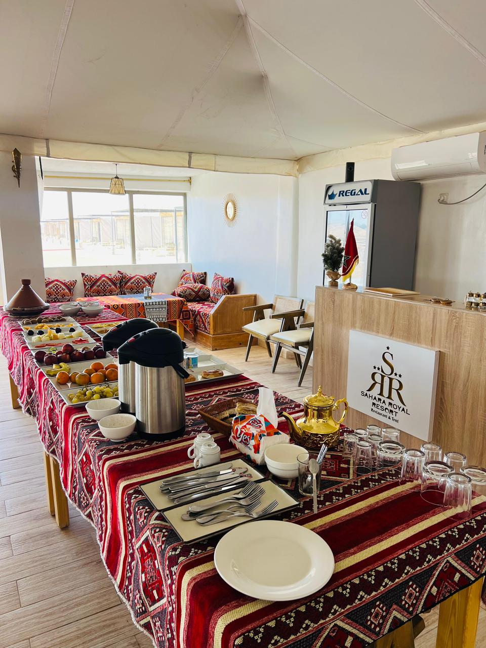 Breakfast buffet — Sahara Royal Resort