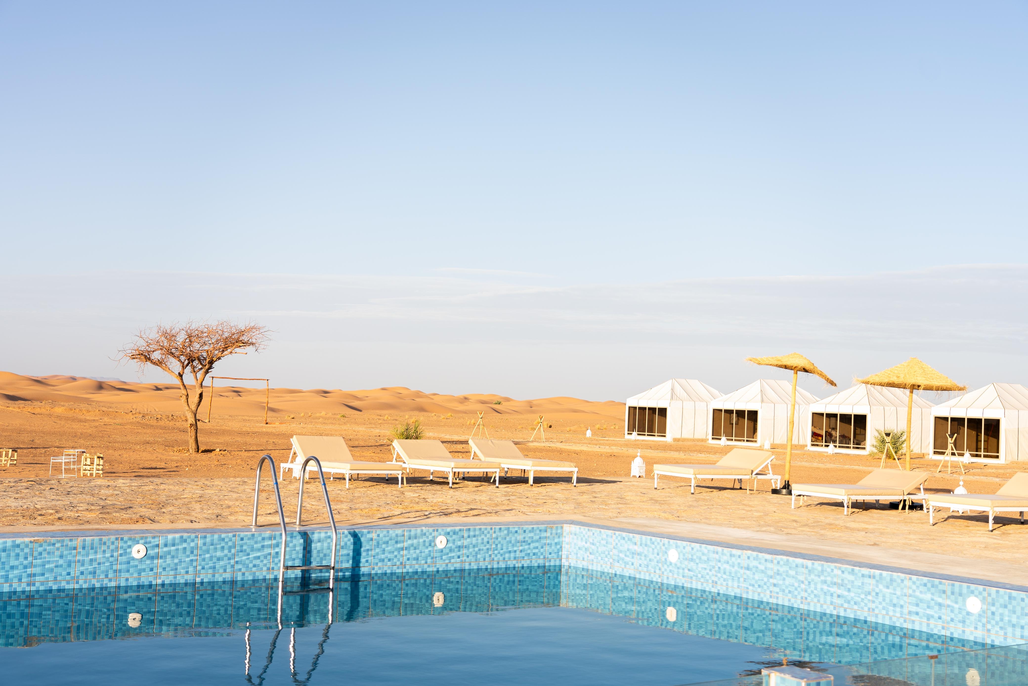 Outdoor swimming pool — Sahara Royal Resort